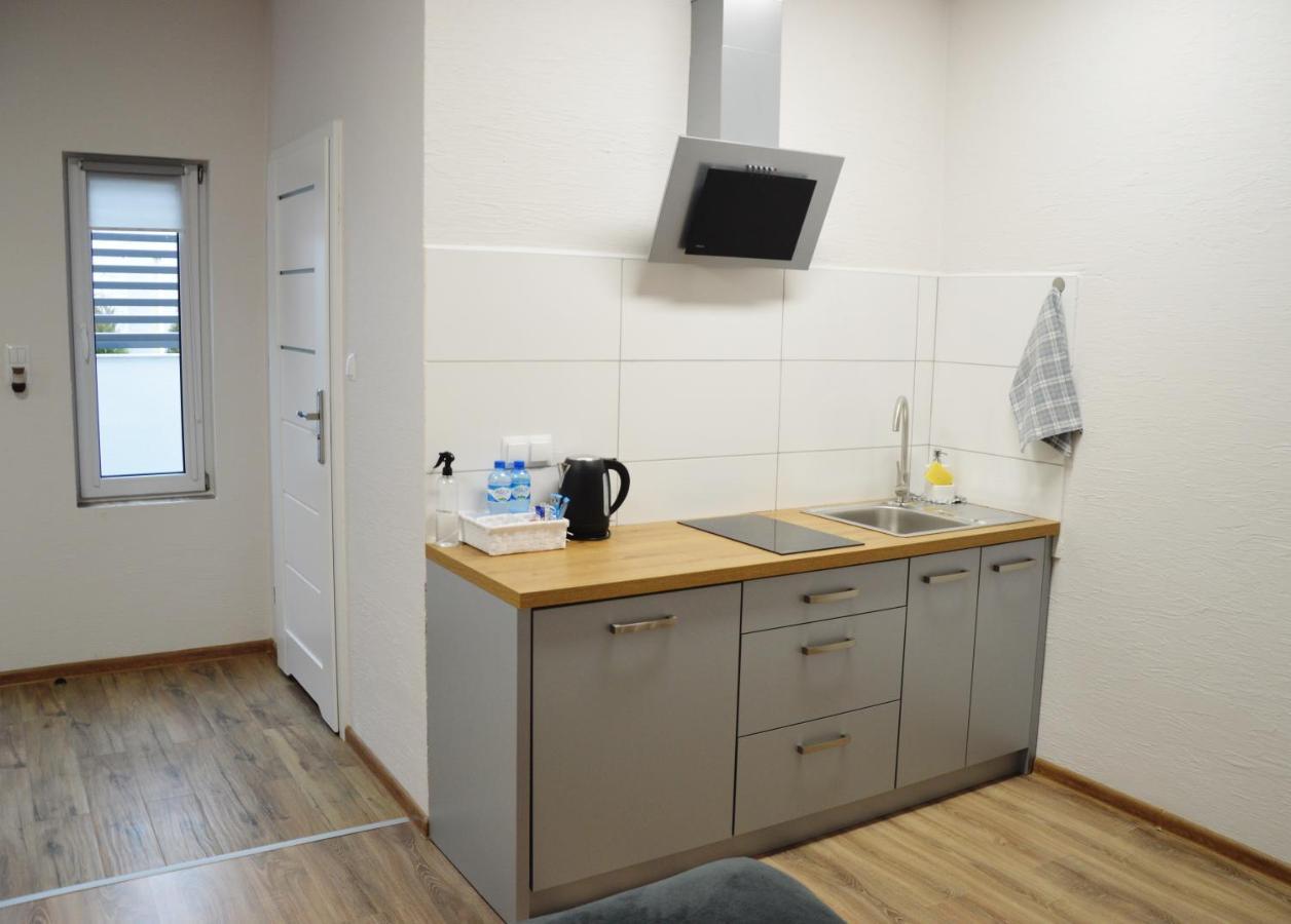 Hostel Adabet Kepno Kültér fotó
