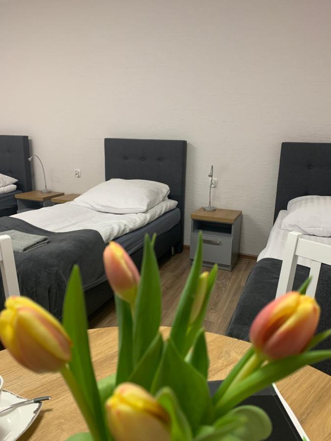 Hostel Adabet Kepno Kültér fotó