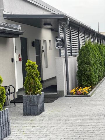 Hostel Adabet Kepno Kültér fotó